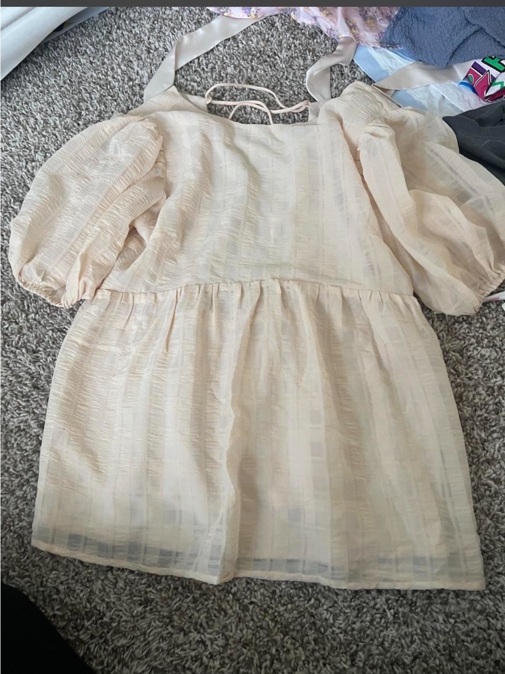 women Cream Puff-Sleeve Dress